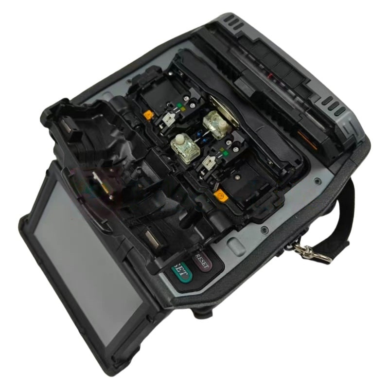 FUJIKURA-FSM-88S-Fiber-Core-Alignment-Fusion-Splicer-Equipped-With-CT-50-Fiber-Cleaver-4