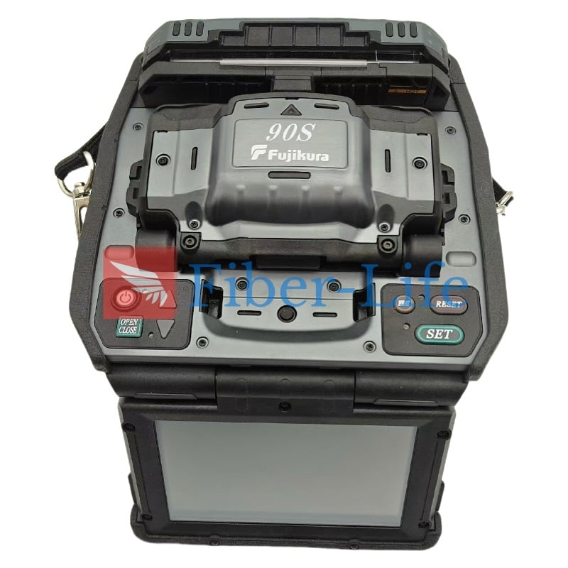 Fujikura-FSM-90S-Fiber-Fusion-Splicer-Equipped-With-CT-50-Fiber-Cleaver-1-2.jpg Fujikura FSM 90S Fiber Fusion Splicer Equipped With CT 50 Fiber Cleaver 1 2