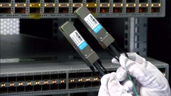QSFP28 Active Optical Cable 2
