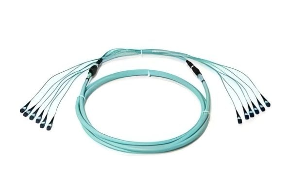 blog choosing between mtp trunk cables and mtp breakout cables 2