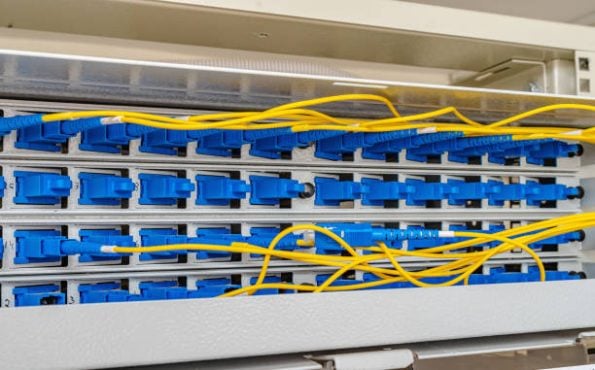 blog fiber optic cables advantages disadvantages 1