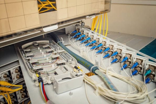 blog fiber optic cables advantages disadvantages 2