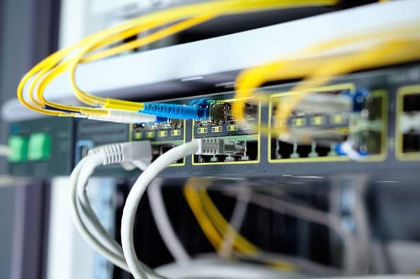 blog optical switches enhancing network performance and flexibility 2
