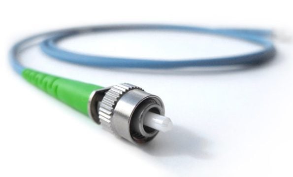 blog polarization maintaining cables essential for precision and signal integrity 1
