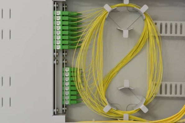 enhancing multimode networks the new 1n 6501300nm plc fiber optic splitter with abs box 1